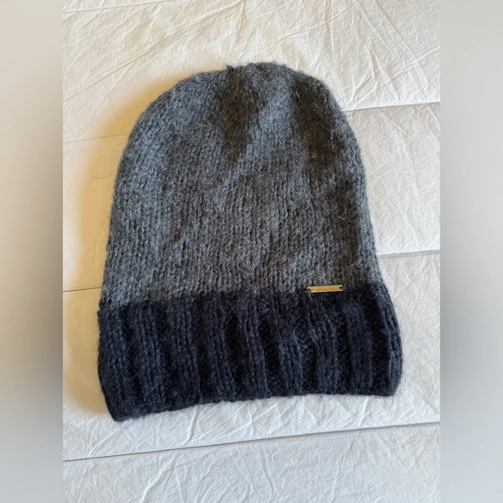 Michael Kors Two-Tone Knit Hat in Gray and Black